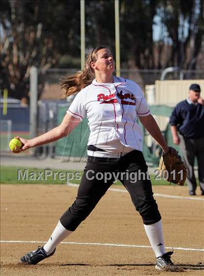 Thumbnail 1 in Archbishop Mitty @ Burlingame photogallery.