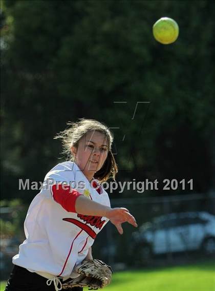 Thumbnail 2 in Archbishop Mitty @ Burlingame photogallery.