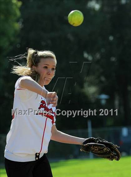 Thumbnail 2 in Archbishop Mitty @ Burlingame photogallery.
