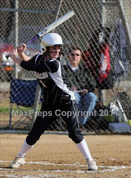 Thumbnail 2 in Archbishop Mitty @ Burlingame photogallery.