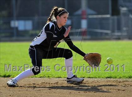 Thumbnail 2 in Archbishop Mitty @ Burlingame photogallery.