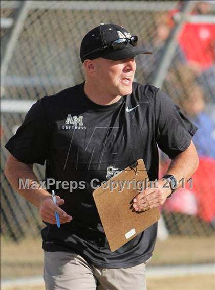 Thumbnail 3 in Archbishop Mitty @ Burlingame photogallery.