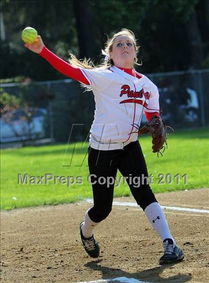 Thumbnail 1 in Archbishop Mitty @ Burlingame photogallery.