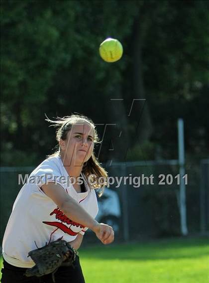 Thumbnail 1 in Archbishop Mitty @ Burlingame photogallery.