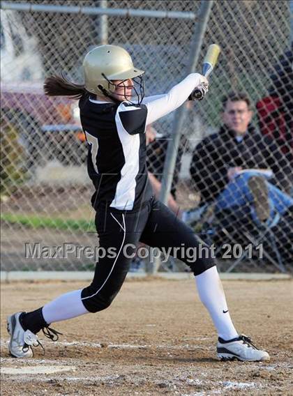 Thumbnail 3 in Archbishop Mitty @ Burlingame photogallery.