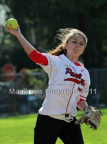 Thumbnail 1 in Archbishop Mitty @ Burlingame photogallery.