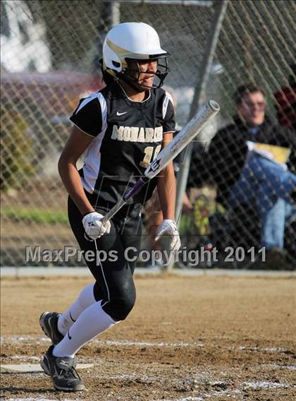 Thumbnail 1 in Archbishop Mitty @ Burlingame photogallery.