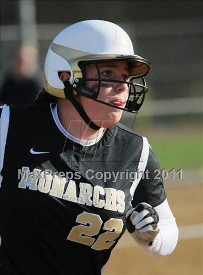 Thumbnail 2 in Archbishop Mitty @ Burlingame photogallery.