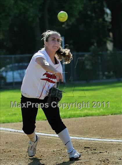 Thumbnail 3 in Archbishop Mitty @ Burlingame photogallery.