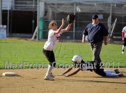 Thumbnail 3 in Archbishop Mitty @ Burlingame photogallery.