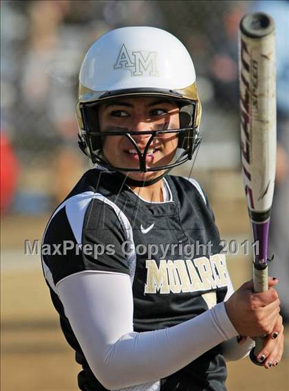 Thumbnail 1 in Archbishop Mitty @ Burlingame photogallery.