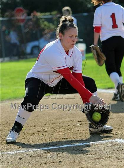 Thumbnail 3 in Archbishop Mitty @ Burlingame photogallery.