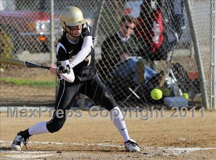 Thumbnail 3 in Archbishop Mitty @ Burlingame photogallery.