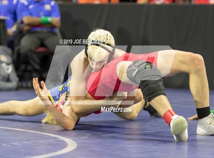 Thumbnail 3 in CIF State Boys Wrestling Championships (Championship Round 1) photogallery.
