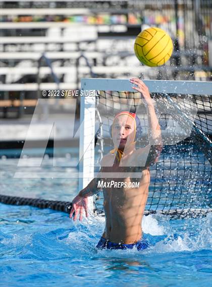 Thumbnail 3 in Castle Park vs Mira Mesa (CIF SD D3 Quarter Final) photogallery.