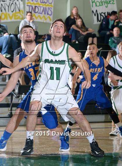 Thumbnail 2 in Pierce vs. Dixion (Ram Jam Winter Classic) photogallery.