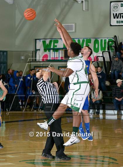 Thumbnail 1 in Pierce vs. Dixion (Ram Jam Winter Classic) photogallery.