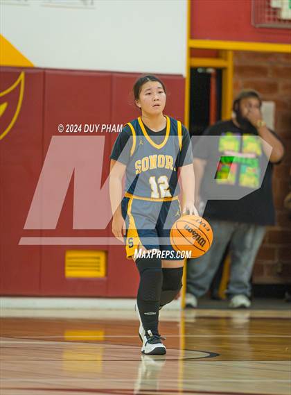 Thumbnail 2 in Sonora vs. Sierra Vista photogallery.
