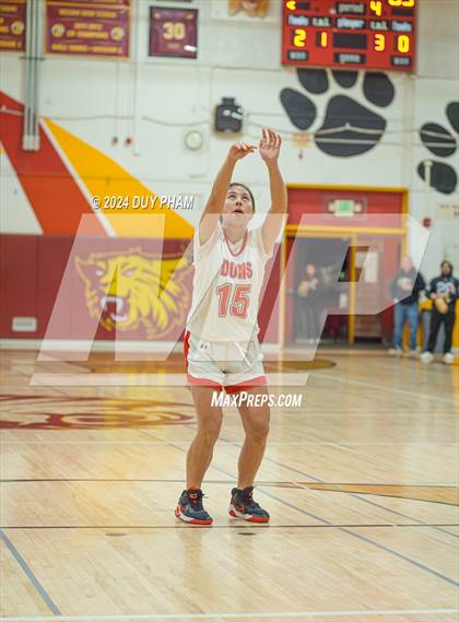 Thumbnail 1 in Sonora vs. Sierra Vista photogallery.
