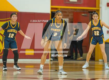 Thumbnail 3 in Sonora vs. Sierra Vista photogallery.