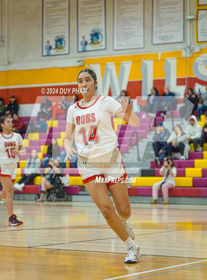 Thumbnail 2 in Sonora vs. Sierra Vista photogallery.