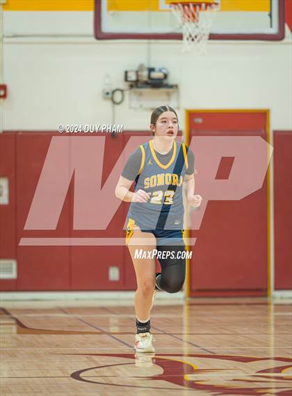 Thumbnail 3 in Sonora vs. Sierra Vista photogallery.