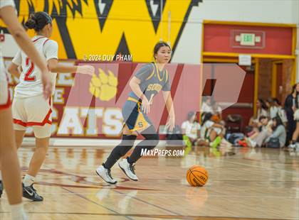 Thumbnail 2 in Sonora vs. Sierra Vista photogallery.
