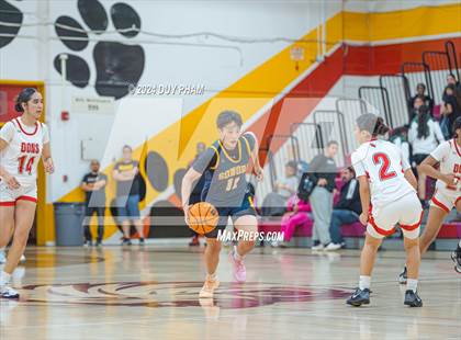 Thumbnail 2 in Sonora vs. Sierra Vista photogallery.