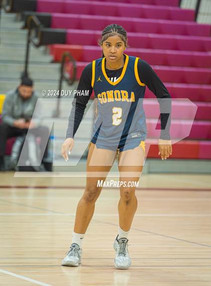 Thumbnail 2 in Sonora vs. Sierra Vista photogallery.
