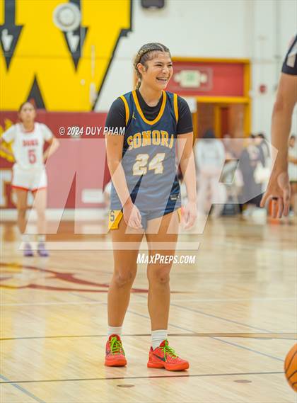 Thumbnail 3 in Sonora vs. Sierra Vista photogallery.