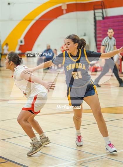 Thumbnail 3 in Sonora vs. Sierra Vista photogallery.