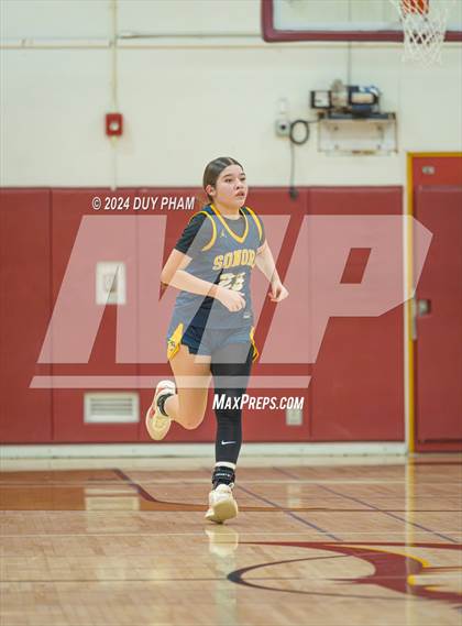 Thumbnail 1 in Sonora vs. Sierra Vista photogallery.