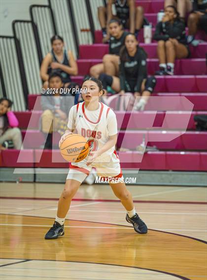 Thumbnail 1 in Sonora vs. Sierra Vista photogallery.