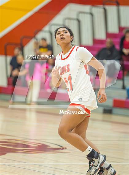Thumbnail 2 in Sonora vs. Sierra Vista photogallery.