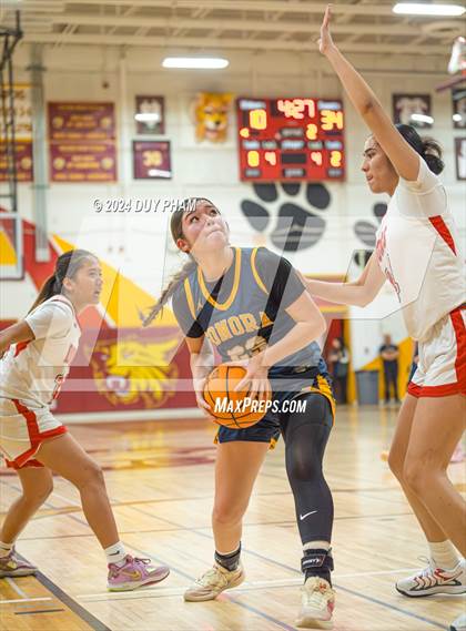 Thumbnail 3 in Sonora vs. Sierra Vista photogallery.