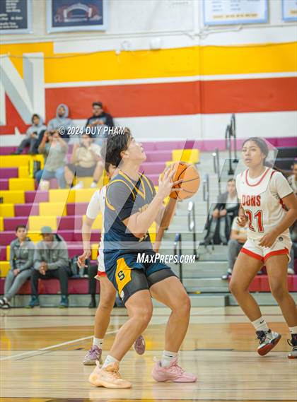 Thumbnail 2 in Sonora vs. Sierra Vista photogallery.