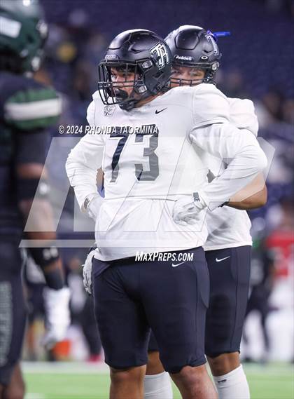 Thumbnail 2 in Iowa Colony vs. Randle (UIL 5A D2 Football Region III Quarterfinal) photogallery.