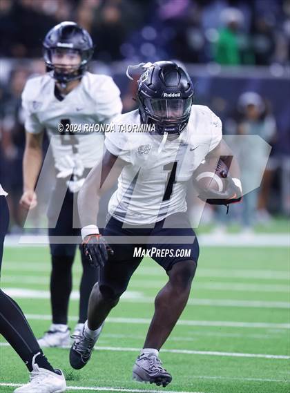 Thumbnail 3 in Iowa Colony vs. Randle (UIL 5A D2 Football Region III Quarterfinal) photogallery.
