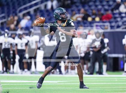 Thumbnail 1 in Iowa Colony vs. Randle (UIL 5A D2 Football Region III Quarterfinal) photogallery.