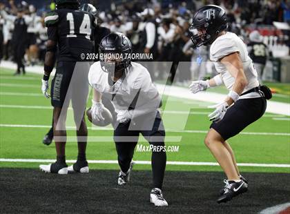 Thumbnail 1 in Iowa Colony vs. Randle (UIL 5A D2 Football Region III Quarterfinal) photogallery.