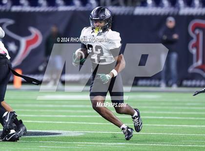 Thumbnail 3 in Iowa Colony vs. Randle (UIL 5A D2 Football Region III Quarterfinal) photogallery.