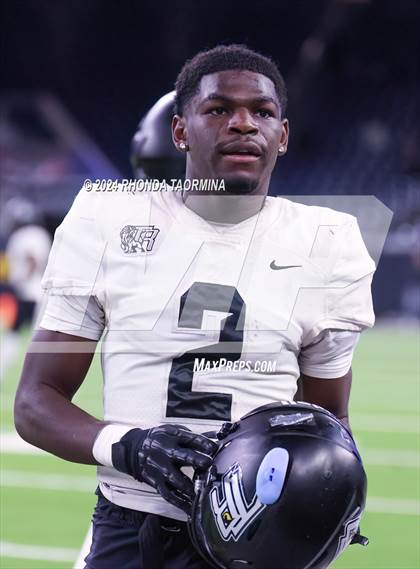 Thumbnail 2 in Iowa Colony vs. Randle (UIL 5A D2 Football Region III Quarterfinal) photogallery.