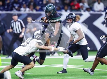 Thumbnail 3 in Iowa Colony vs. Randle (UIL 5A D2 Football Region III Quarterfinal) photogallery.