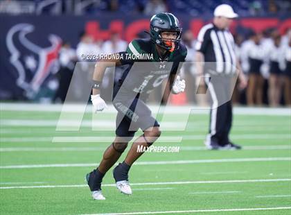 Thumbnail 2 in Iowa Colony vs. Randle (UIL 5A D2 Football Region III Quarterfinal) photogallery.