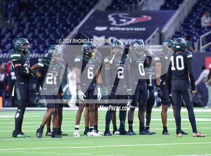 Thumbnail 1 in Iowa Colony vs. Randle (UIL 5A D2 Football Region III Quarterfinal) photogallery.