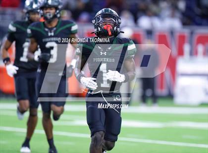 Thumbnail 2 in Iowa Colony vs. Randle (UIL 5A D2 Football Region III Quarterfinal) photogallery.
