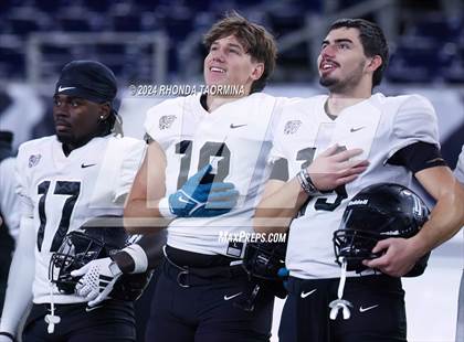 Thumbnail 1 in Iowa Colony vs. Randle (UIL 5A D2 Football Region III Quarterfinal) photogallery.