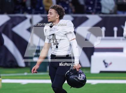 Thumbnail 2 in Iowa Colony vs. Randle (UIL 5A D2 Football Region III Quarterfinal) photogallery.