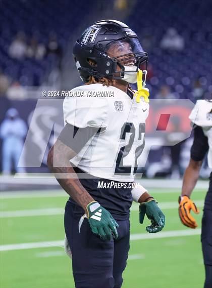 Thumbnail 1 in Iowa Colony vs. Randle (UIL 5A D2 Football Region III Quarterfinal) photogallery.