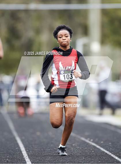Thumbnail 3 in Lewis James Invitational (100m) photogallery.